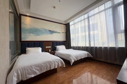 嵩县泊雅中州酒店