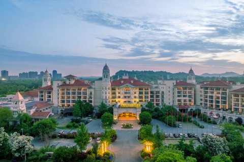 池州碧桂园凤悦凤凰酒店(九华山)