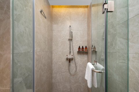 维也纳酒店(阿克苏红旗坡机场店)