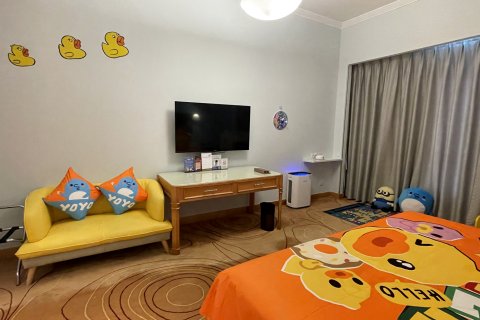 汕头君华海逸酒店(龙眼南路美食街万象城店)