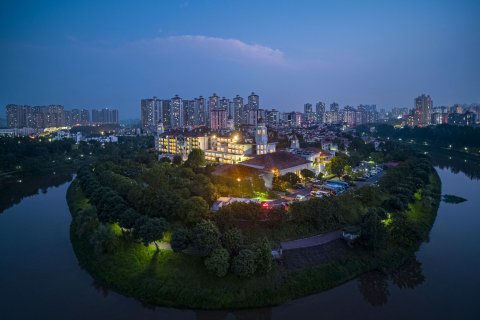 重庆长寿碧桂园凤悦凤凰酒店