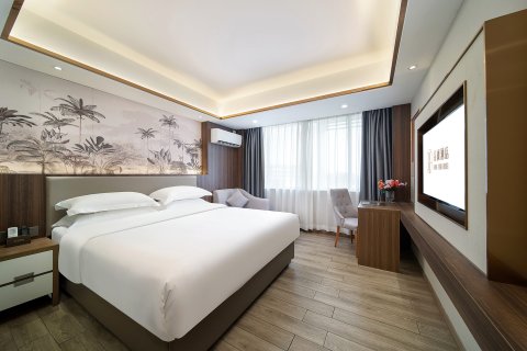 弘枫酒店(汕头金平万达小公园店)