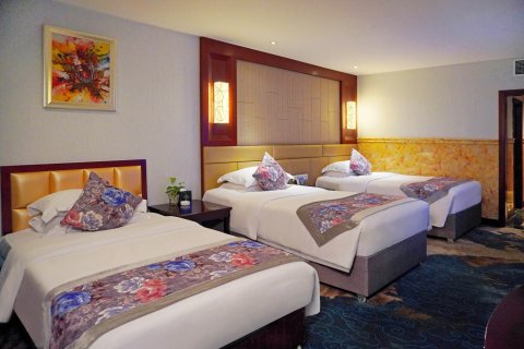 成都友豪罗曼酒店(宽窄巷子店)