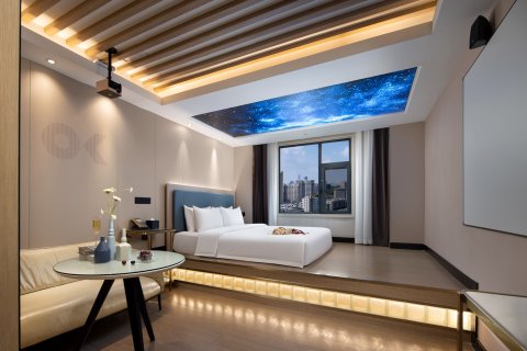 欢致酒店(岳阳楼步行街店)