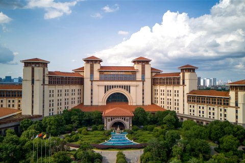 南昌融创施柏阁酒店