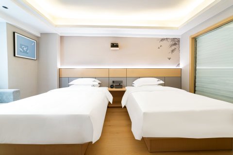 威宁曼哈顿铂金酒店