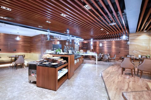 优逸酒店(柳州窑埠古镇万象城店)