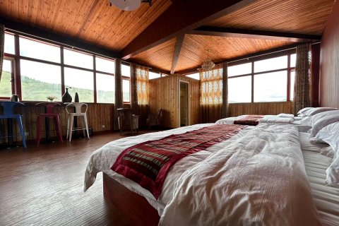 碌曲郎木寺德吉旺木客家