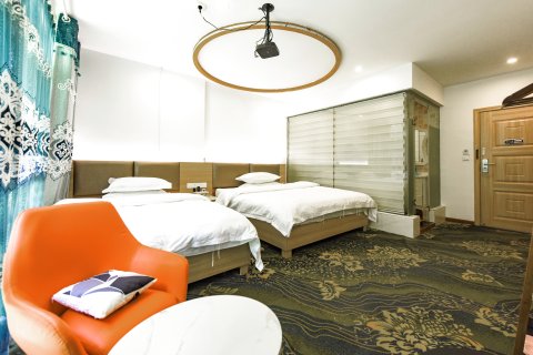 山海童话客栈(国家森林公园标志门店)