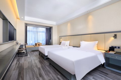 正阳璞云酒店(桂林两江四湖象鼻山景区店)