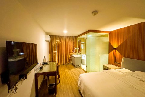 云绯国际酒店(烟台火车站店)