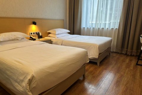 象山璞云酒店(桂林两江四湖东西巷店)