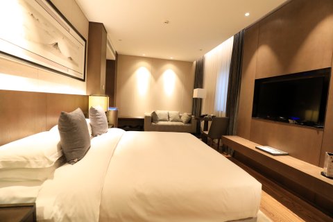 哈尔滨枫叶小镇温泉度假酒店