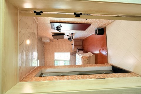 轻悦阁酒店(资溪汽车站店)