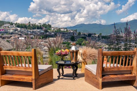 丽江古城听花堂·360度观古城度假酒店(大水车店)