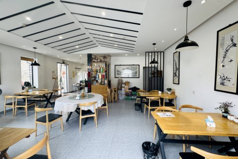 宏村柒零柒陆·南湖畔汉服体验民宿