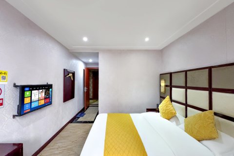 港湾假日酒店(茂名高铁站文明中路店)