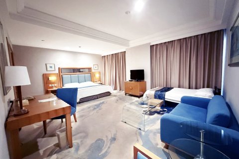 武汉五月花大酒店(武昌火车站中南路地铁站店)