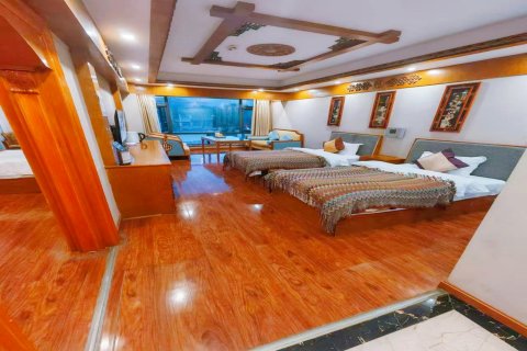 拉萨观山雅舍富氧观景酒店(布达拉宫店)