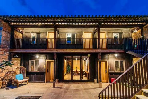 蒙自梵间人文艺术酒店(碧色寨店)