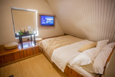 致远小院(北海银滩店)