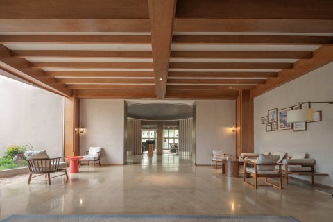 奈斯·泊雅酒店(台州椒江市府大道店)