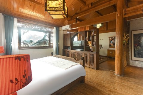 丽江金海棠客栈