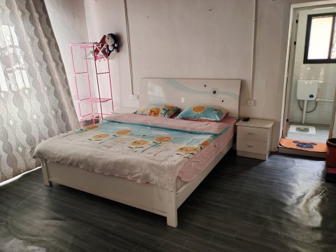 梨树洲多多民宿