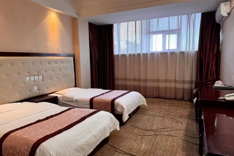 锡林浩特揽胜商务宾馆(维多利广场中心医院店)