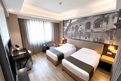 美仑金悦酒店(厦门中山路文灶地铁口店)