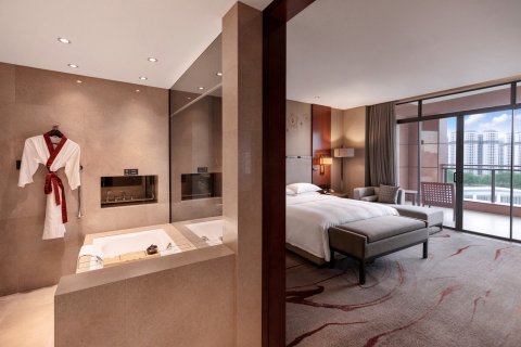 广州汇华希尔顿逸林酒店