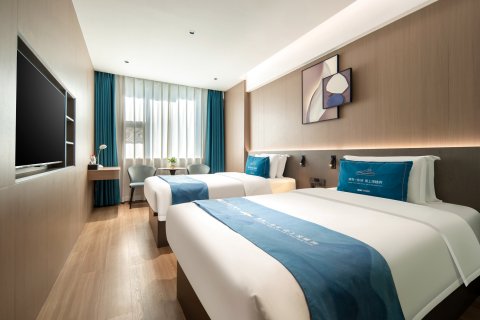 武汉乔希尔滨江假日酒店