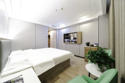 格林豪泰酒店(兰州火车站地铁站店)