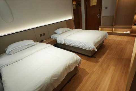 五大连池铭城假日酒店