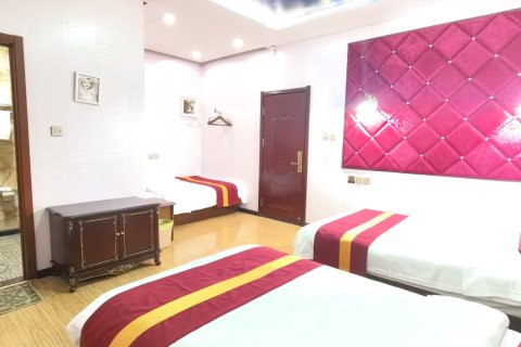 多伦鸿悦燕京客栈