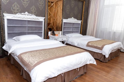 霍林郭勒滨河大酒店(通辽霍林郭勒火车站霍林河夜市店)