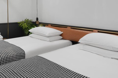 聆感·末凡19世纪德式古堡酒店(鼓浪屿龙头路小吃街店)