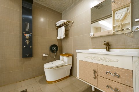 独山尚品主题酒店(县人民医院店)