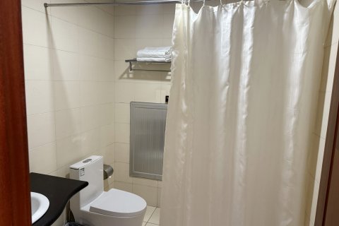 青岛四方大酒店·西楼(台东步行街海泊河公园地铁站店)