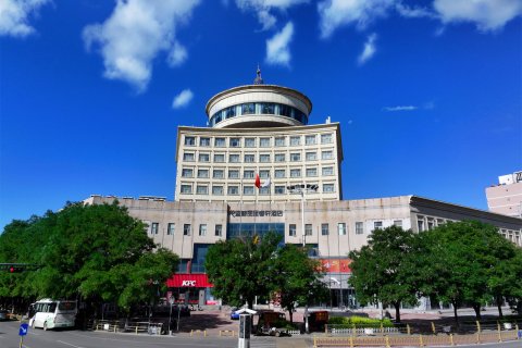 张家口怀来蓝鲸丽呈睿轩酒店