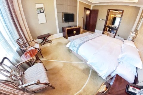 鄂尔多斯皇冠假日酒店