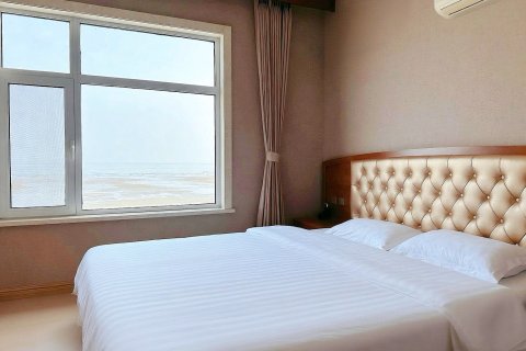 东港鹿岛大酒店