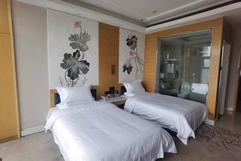 青朵酒店(格尔木华兴广场店)