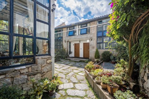 鹿野鹿笙·Coffee旅行秘境设计师美宿(大理古城店)