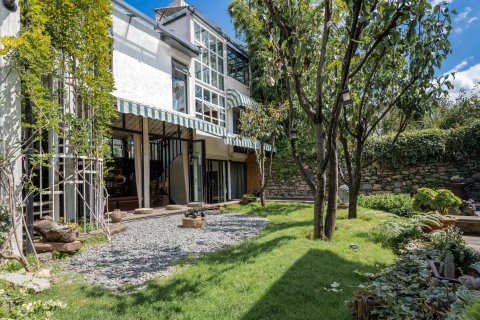 鹿野鹿笙·Coffee旅行秘境设计师美宿(大理古城店)