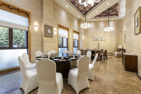 毕棚沟娜姆湖度假酒店