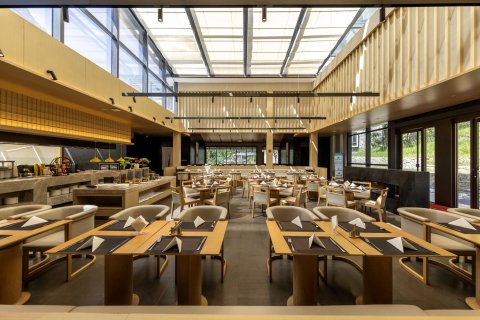 毕棚沟娜姆湖度假酒店