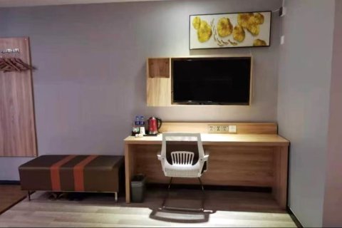 7天优品酒店(开封学院门鼓楼广场店)