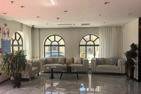 布尔津百顺假日酒店(喀纳斯塔桥中俄老码头风情街景区店)