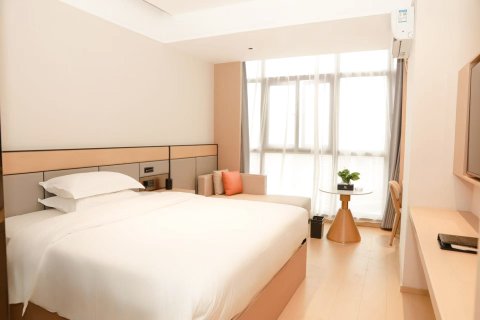 赣州康莱博精品酒店(章贡区赣州站店)